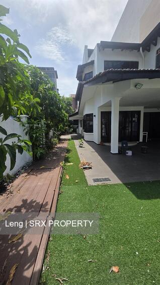 Lorong 107 Changi (D15), Terrace #477131441